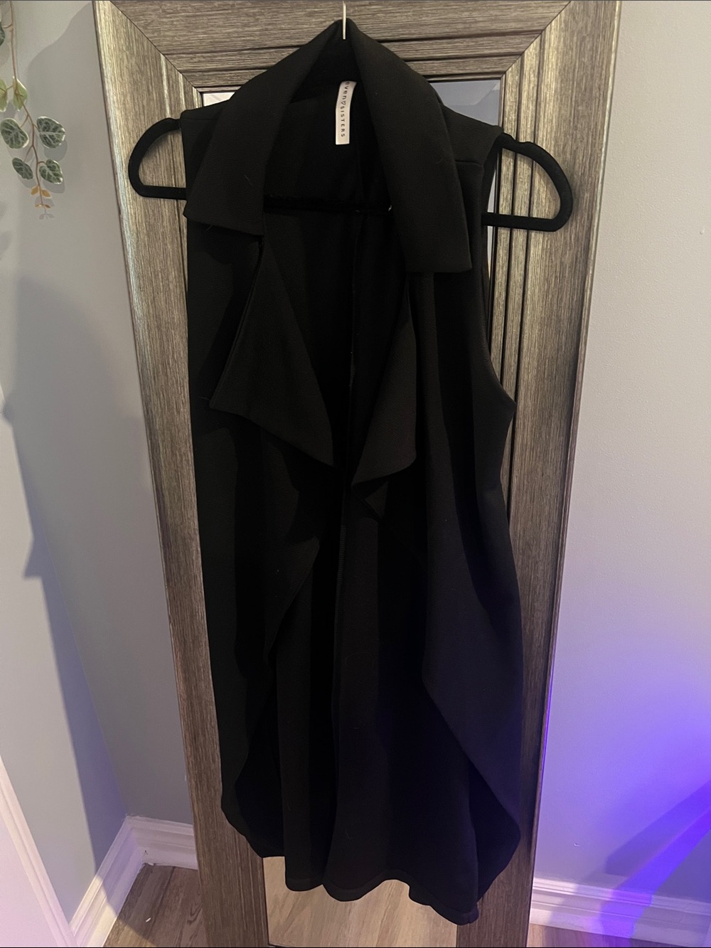 Black Sleeveless Draped Collar Dress